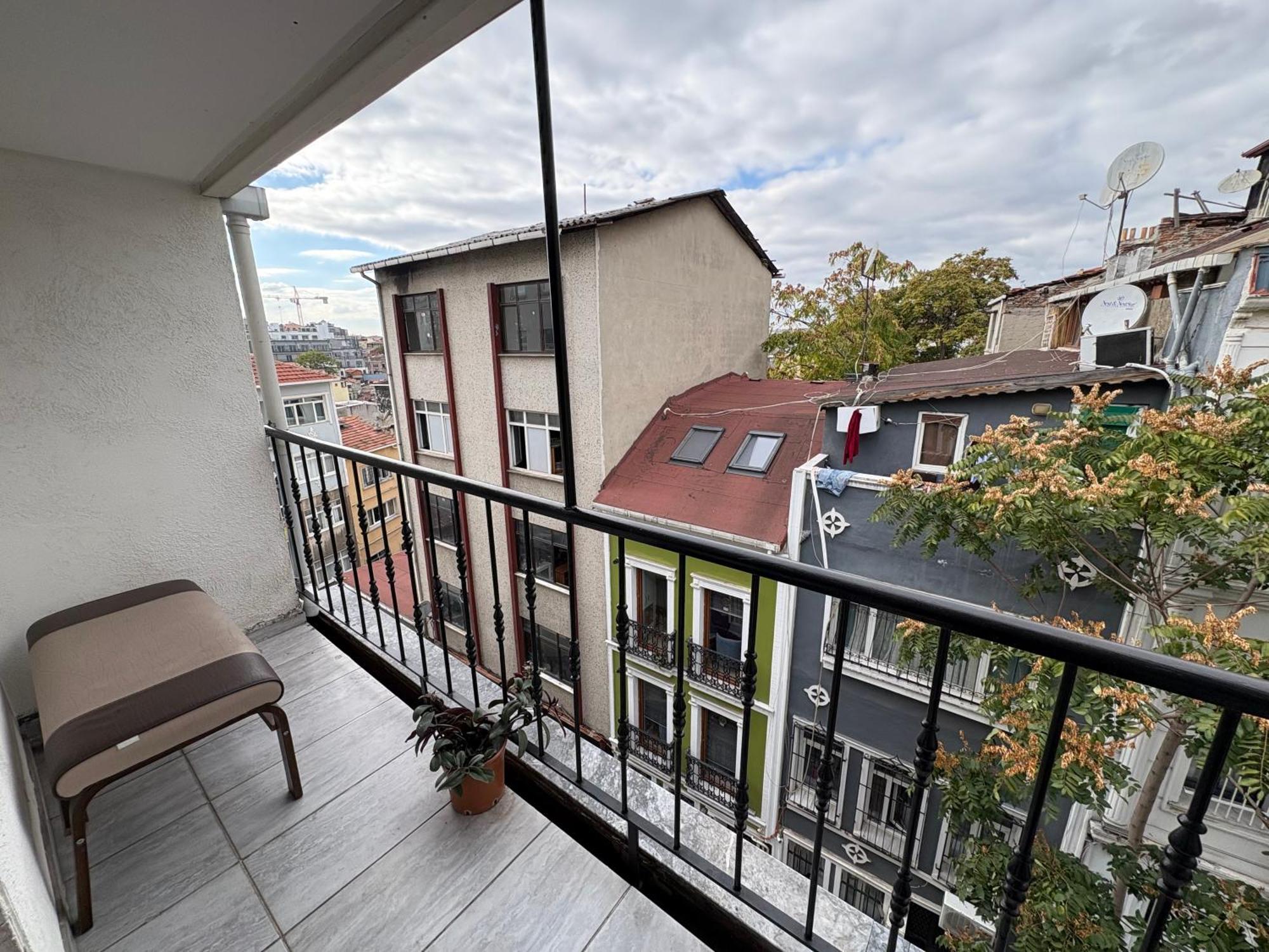 Taksim Otto Suite Istanbul Bagian luar foto